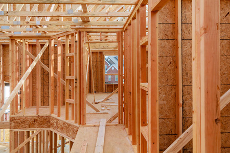 建筑结构彩色图像木框架结构在一个新的开发地点照片