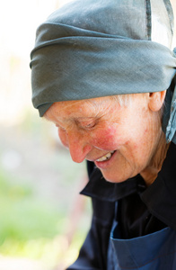 慈祥的老头亲切的微笑照片