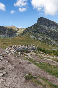 保加利亚七 Rila 湖附近 Rila Mountan 的夏季景观