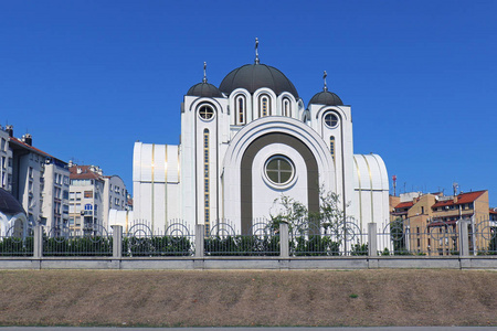 教会圣 Petka