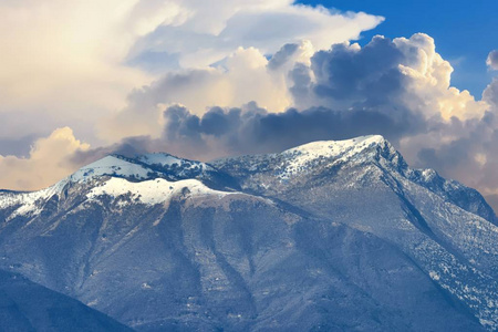 冬季雪山