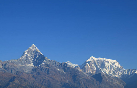 尼泊尔 Machhapuchhre 喜马拉雅山景观布尔纳