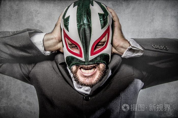 墨西哥摔跤手戴面具的男人