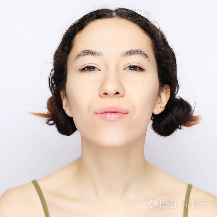 积极的人类情绪.头像的快乐情绪青少年女孩