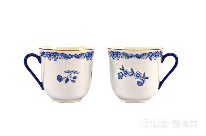 两个观赏杯子上白色隔离