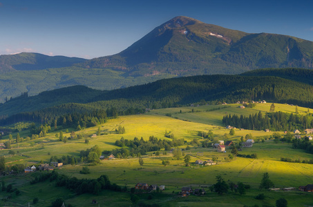 山村