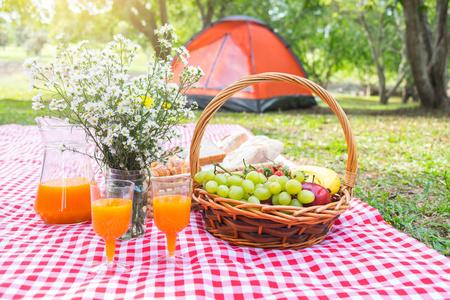 健康食品和配件户外夏季或春季野餐, Pi