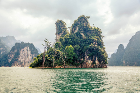 蒋岚湖在泰国