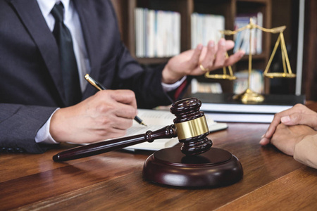 男律师图片-男律师素材-男律师插画-摄图新视界