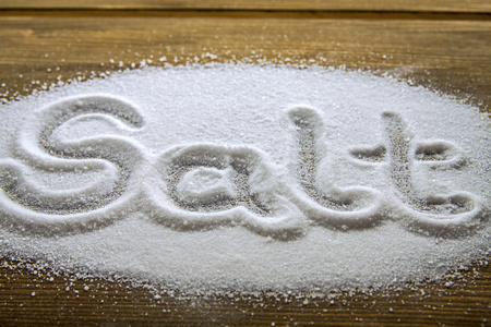 吃少盐和医疗的概念