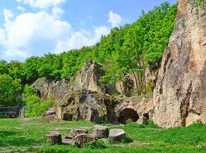 匈牙利 Megyer 山的岩石