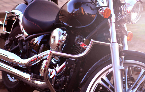 美丽的摩托车与铬的细节