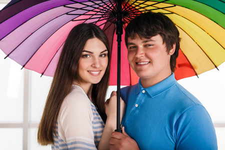 下一把伞的情侣