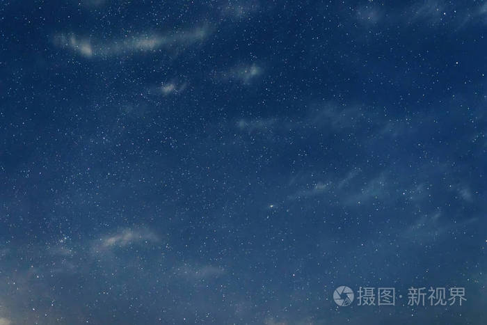 星空和云彩的夜空背景照片 正版商用图片0752ot 摄图新视界