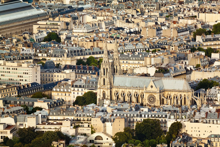 从埃菲尔铁塔的顶端的风景。巴黎法国
