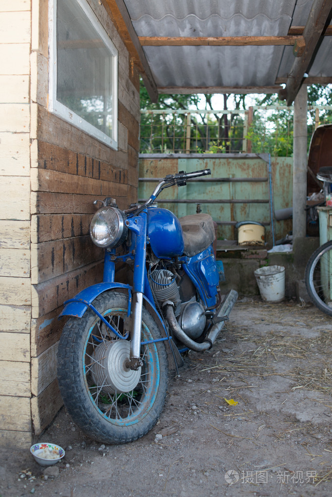 旧摩托车