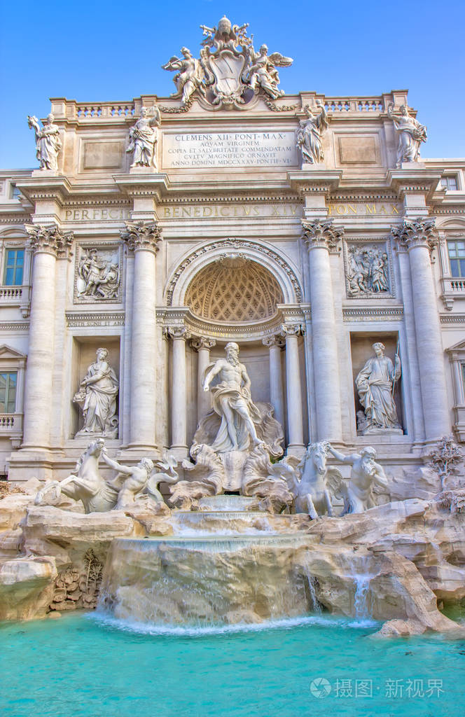 在罗马,意大利的特雷维喷泉照片-正版商用图片076pow-摄图新视界