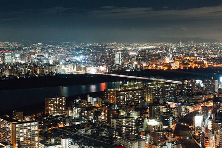 大阪城市景观背景在暮光之夜