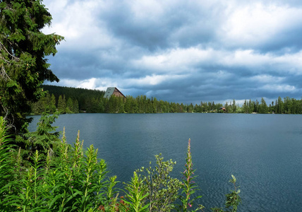 Tatras 山 Strbske 萨格勒布湖