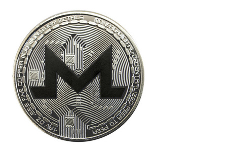 银色硬币 cryptocurrency Monero 在白色背景上。Xmr 货币