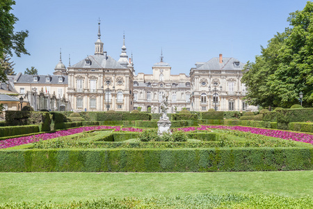 拉格兰皇家宫殿德圣伊尔德丰索在西班牙塞哥维亚
