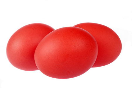 红色的复活节彩蛋上白色隔离