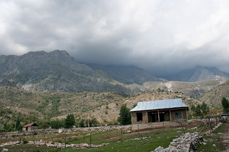 阿尔斯兰博布吉尔吉斯斯坦自然景观