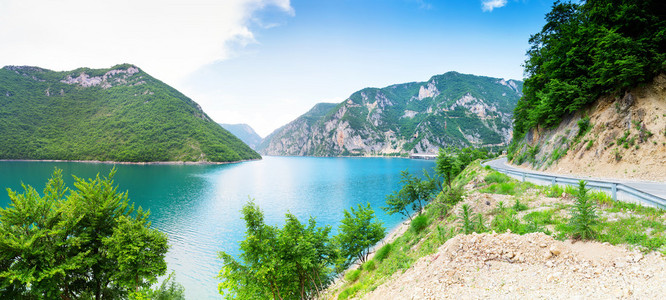 pivsko 湖黑山