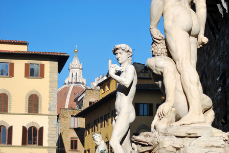 意大利托斯卡纳艺术和美容广场