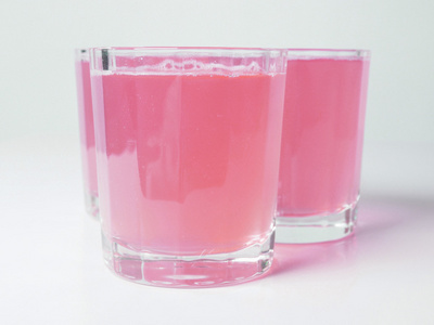 粉红葡萄柚汁