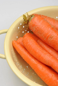 清新健康的有机胡萝卜