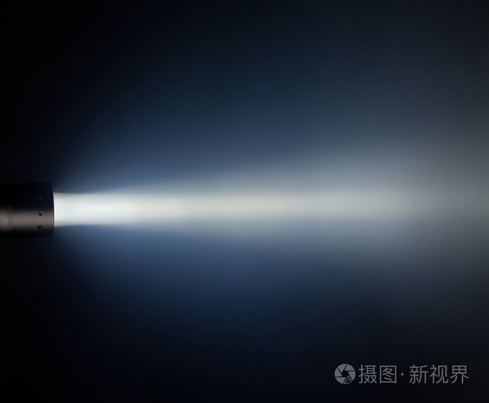 现货在黑暗中的光芒