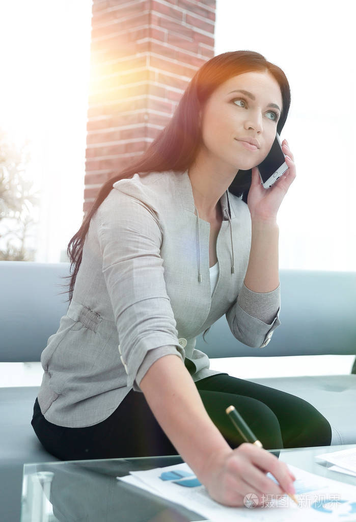 工作场所的办公室女助理