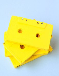 磁带录音机用黄色磁带