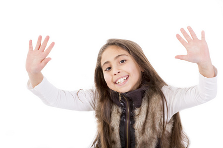 女孩举起手来图片