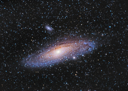 m31, 在西班牙 entzia 山脉的仙女座星系照片