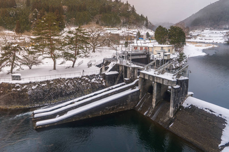 日本富山春季大坝景观