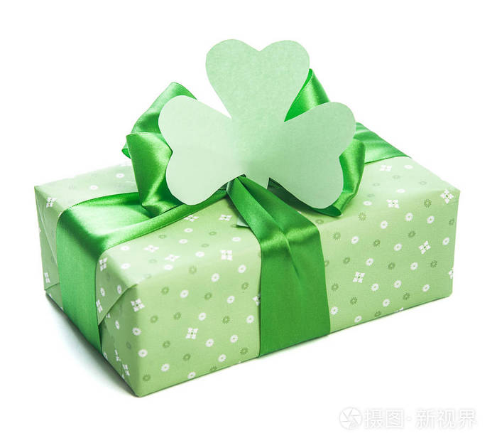 圣帕特里克节绿色礼品盒