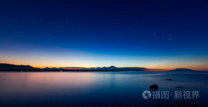 海中巴厘岛夜空