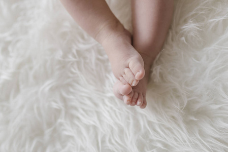 婴儿小脚丫软选择性聚焦图片