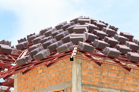 堆栈的屋顶瓦片图片