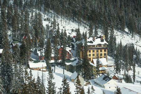 雪山度假村