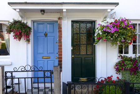 蓝色和黑色的露台门, 泰晤士河畔亨利照片