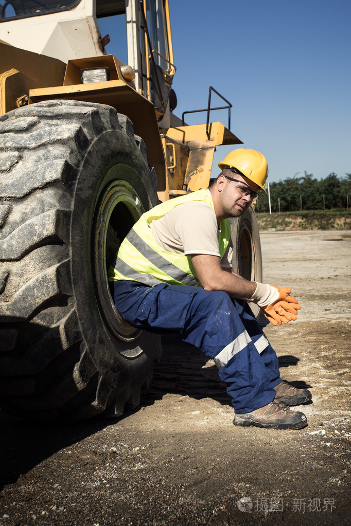 推土机操作员jpg