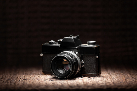 ps调图片亮度图片