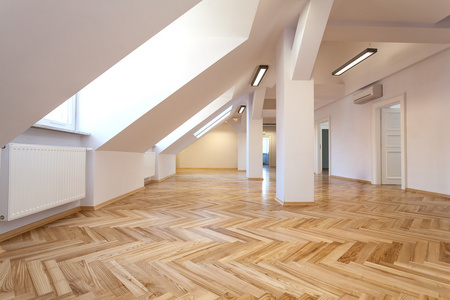 宽敞的阁楼图片-宽敞的阁楼素材-宽敞的阁楼插画-摄图新视界