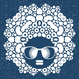 奇特的模式头发黑头女人照片