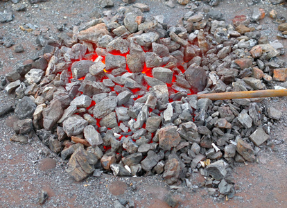 已识别到 1000 个热火花活煤燃烧相似素材图片