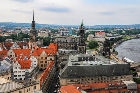 德国德累斯顿屋顶的风景秀丽的鸟瞰图
