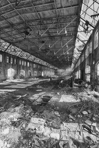 废弃的工厂的大厅